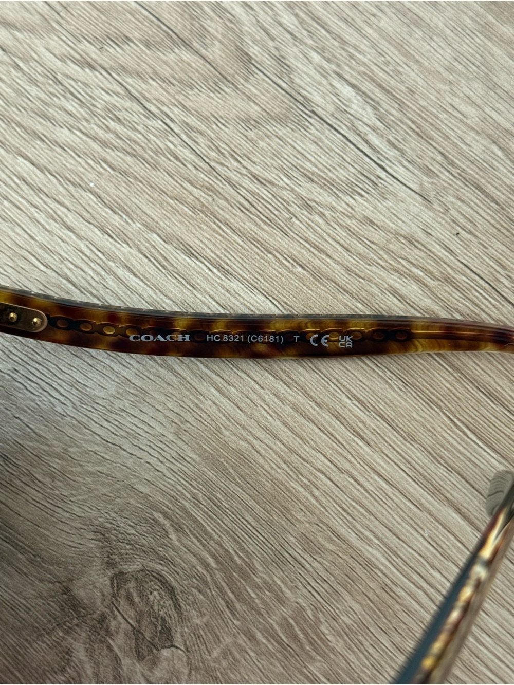 Coach Tortoiseshell Sunglasses with Gradient Brown Lenses + Hard Shell Case - Picture 6 of 9